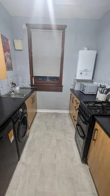 Lovely 2 Bedroom Apartment In Heart Of Dundee 0*,