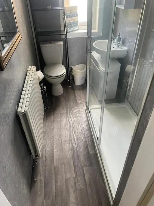 Lovely 2 Bedroom Apartment In Heart Of Dundee